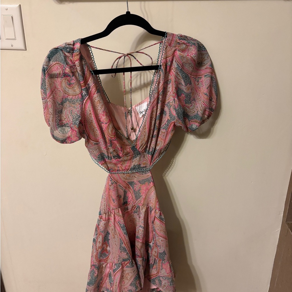 Pink Paisley Puff Sleeve Dresses